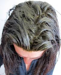 Comment Appliquer Le Henne Chez Soi Paillettes Et Citron Vert Cheveux Henne Cheveux Epaissir Les Cheveux