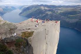 Check spelling or type a new query. Norwegen Felsen Norwegen Wanderung Zum Preikestolen 2020 05 14