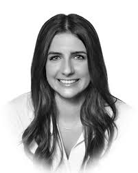 Les Jeunes Amies senior members introduced at tea