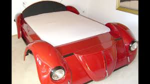 Nun ist es vorbei mit meiner bewegungsfreiheit, ich liege wie ein käfer hilflos auf dem rücken. Komm Schatz Lass Uns Im Kafer Schlafen