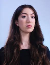 Eleanor Waldron's Instagram, Twitter & Facebook