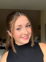 Jennifer Markiewicz's Instagram, Twitter & Facebook