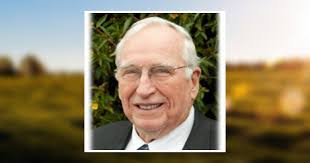 Debra Nutt's Instagram, Twitter & Facebook