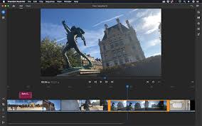 Adobe premiere pro est un logiciel payant dans le domaine de la gestion de la vidéo avec une version de démonstration possible qui permet de faire des montages vidéo de qualité. Take A Video Tour Of Adobe S Brand New Premiere Rush Cc
