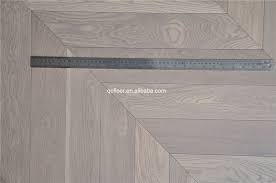 سلك ناعم رمادي فاتح اللون الطبيعي متعرجة شيفرون هيكل السمكة باركيه البلوط الأرضيات Buy سلك نحى رمادي فاتح اللون الطبيعي بلوط الأرضيات متعرجة هيكل السمكة شيفرون Product On Alibaba Com