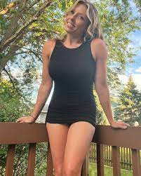 Mrs Milford - Free pics, galleries & more at Babepedia