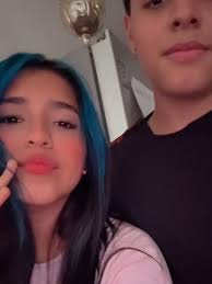 Magacha y Medallita: Amor y Aventura en TikTok