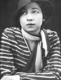 Etta Moten Barnett was an actress and contralto vocalist. She was given the  recognition of creating new roles for African-American women