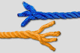 And have another great simple tutorial for you: Rope Properties Animated Knots By Grog