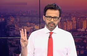 Şi va da un interviu greu. Mihai Gadea VarstÄ Cv InÄlÈime Greutate Familie Salariu La Antena 3 Stiri Directe