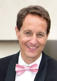 Patrick Heeb's Instagram, Twitter & Facebook