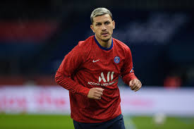 Mostre suas habilidades para um estádio lotado de fãs em psg football freestyle. Psg Talk Unfiltered Paris Saint Germain News