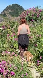 Mabel Curtis (@mabelocks)