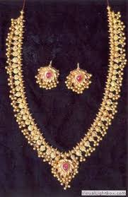 Ff0e4adab806a900730cccf10dd58f1e Jpg 236 363 Hindu Jewelry Gold Jewelry Fashion Gold Necklace Indian Bridal Jewelry