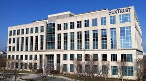 The only thing missing was bowl of lollipops for me to snack on while i waited in the short line that never seemed to move fast enough. Suntrust Headquarters Address Suntrust Bank Headquarters Phone Number 2020