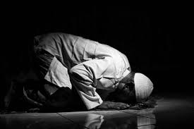 Bagaimana niat sholat tahajud, tata cara, dan doanya? 17 Kebaikan Salat Tahajud Jika Rutin Melakukannya