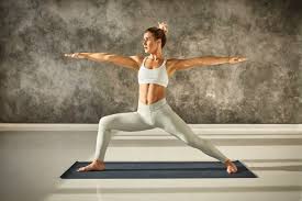 Ashtanga vinyasa yoga 'da, her asana , angusthamadhye (başparmak), bhrumadhye (kaş), nasagre. Ashtanga Yoga Definition Principles Practices History