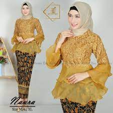 Kombinasi warna gold dan hijau desain minimalis. 46 Model Baju Brokat Warna Gold Paling Bagus Modelbaju Id