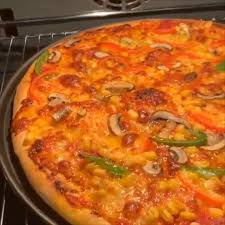 nerminyazilitas hayirli gunler herkese ev yapimi pizza sevenler cift tiklasin pizza tarifi hamuru icin malzemeler 1 5 kg pizza yemek tarifler