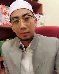 VIDEO] “Allahuakbar Lembut Tegurannya…”- Sebak! Hujahan Dai Wan Isu 'Parody  Faiz Roslan' Bikin Netizen Rasa Nak Nangis!