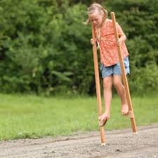 Wooden Stilts Classic Toys Outdoor Kids Stilts Wooden Tree Swing
