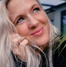 Kenny uses his knowledge of West Side Story to win the wrestling match!