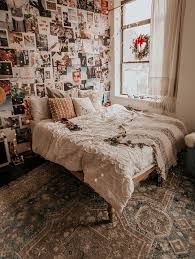Indie room decor cute bedroom decor room design bedroom room ideas bedroom bedroom inspo cozy room aesthetic bedroom dream are you looking for ways to decorate your dorm room with dorm room decor pictures? 110 Vintage Bedroom Ideas Bedroom Decor Bedroom Design Room Inspiration