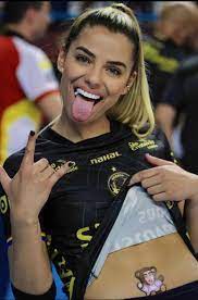 Volleyball: Volleyball player Key Alves: Whether I like it or not, OnlyFans  is my biggest source of income | Marca