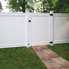 Freedom Emblem 6 Ft H X 5 Ft W White Vinyl Fence Gate In The Vinyl Fence Gates Department At Lowes Com