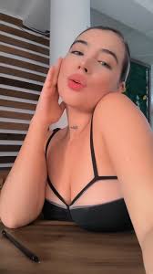 Hola amorcitos bellos, comenten desde dónde me ven, será que me extraña  tanto como yo a ustedes?