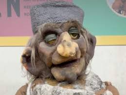 Tv-pop Karbonkel verlost van larven na periode in zuurstofloze zak