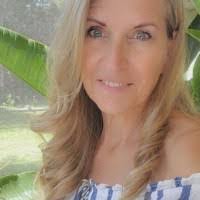 Erika Deleon's Instagram, Twitter & Facebook