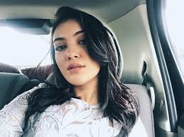 Satu klip sedutan dari telefilem 'ustaz korea sebelah rumah' telah menjadi viral di twitter sejak semalam kerana menampilkan dua pelakon utamanya, nazim othman dan eyka farhana bercakap dalam bahasa korea. Kerana Drama Netizen Kutuk Eyka Nazim Cakap Korea Mynewshub