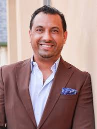 Aaron Perea's Instagram, Twitter & Facebook