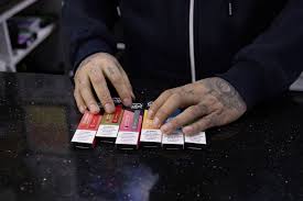 Fake dank vapes carts are everywhere. Fda Crackdown On Vaping Flavors Has Blind Spot Disposables Wtop
