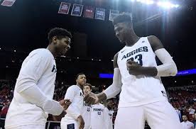Garza is the best player in college basketball but is more of a late first to mid second round type of nba prospect, mainly due to his lack of ideal mobility and burst. Neemias Queta Apontado A 1 Âª Ronda Do Draft Da Nba