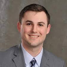 Beth Zanni's Instagram, Twitter & Facebook