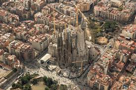 Barcelona ist nicht nur schön, wenn man mitten drin ist, sondern auch von oben gibt es viel zu entdecken. Barcelona Aus Der Vogelperspektive