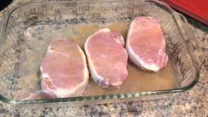 Jun 01, 2017 · roast, turning the pork chops once, until the chops are just cooked through, about 25 minutes. How To Bake Pork Chops In Oven Youtube