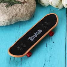 Your first decision is choosing a deck. Sport Mini Finger Skateboard Griffbrett Fur Tech Deck Klassischen Spiel Junge Karrizoind