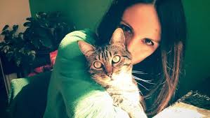 Wie lange kannst du deine katze ohne schlechtes gewissen alleine zu hause lassen? Angst Vor Der Trennung Von Katzen Hier Sind Einige Tipps Wie Sie Ihre Katze Allein Zu Hause Lassen Konnen Haustiere Welt