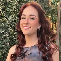 20+ "Chloe Burgess" profiles