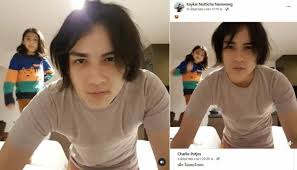 แน็ก ชาลี สุดเซ็ง !โดนงูกัด หรรม ซะงั้น แต่งานนี้เจ้าตัวบอกผ่านคลิปวิดีโอมาว่า ไม่ต้องเป็นห่วง น้องกัดโดนแค่ช่วงเนื้อขา. Sow Uicde Ckpm