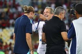 Bap fala sobre renovação com Filipe Luís, cita Klopp no Flamengo e comenta sonho por Vini Jr
