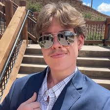 Music contrails are really neat! Which songs should Fortnite add next?🤔  FortniteNews