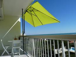 Parasol De Balcon Leo Vert Anis Couleurs Du Monde Parasol Rectangulaire Parasol Balcon Parasol