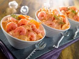 Ingredients Pour 12 Personnes 400 G De Crevettes Crues Roses Ou 200 G De Crevettes Decortiquees Tomates Ce Cocktail De Crevettes Recette Recettes De Cuisine