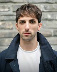 Harry Benjamin 해리 벤자민 (@planet_harry) • Instagram photos and videos