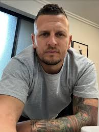 Interpretations of the song 'blowin in the wind'