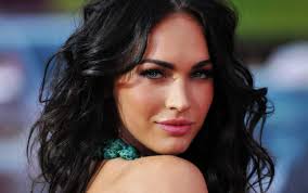 While beauty is somewhat subjective, every gentleman knows a showstopper when he sees one. 25 Most Beautiful Women In The World According To Google
